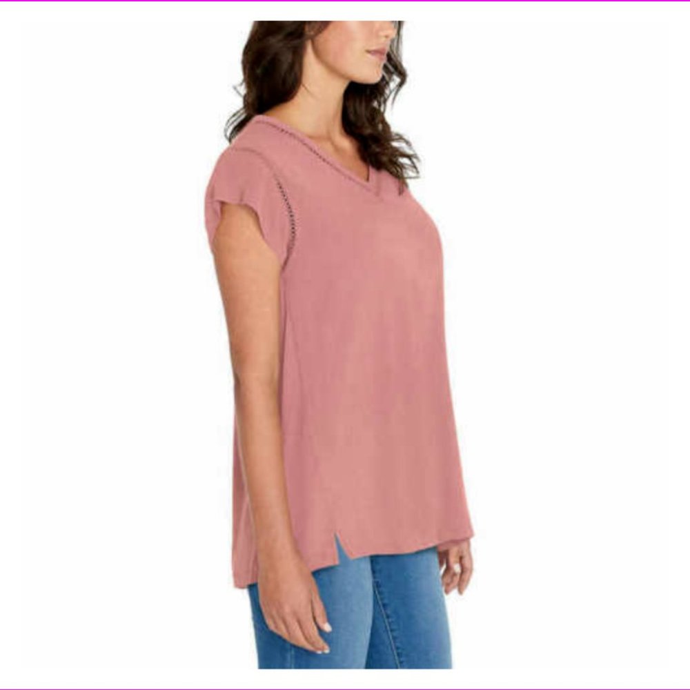 Buffalo Ladies' lightweight V-Neck Top